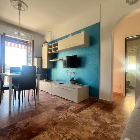 Apartamento Aurora & Nicole Ideal Per Bike 1 Free Parkings Large E Wi-fi Free E X Family Mtb Climbing Con Terazza Vista Mare