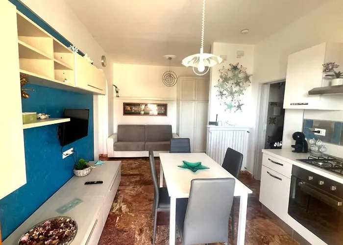 Aurora & Nicole Ideal Per Bike 1 Free Parkings Large E Wi-fi Free E X Family Mtb Climbing Con Terazza Vista Mare 아파트